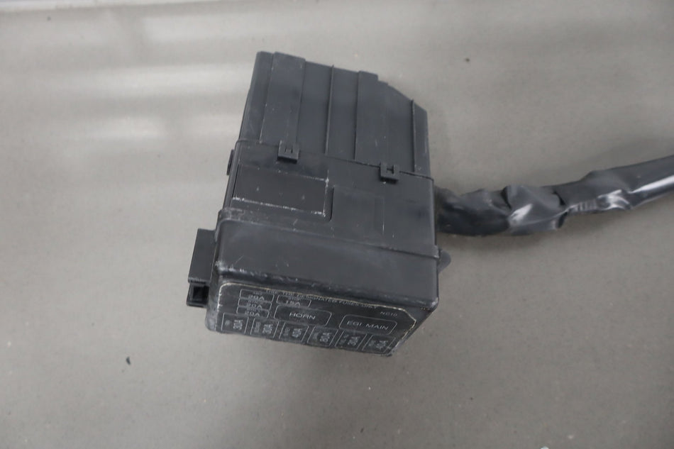 1999 Mazda MX-5 Miata- Engine Fuse Box