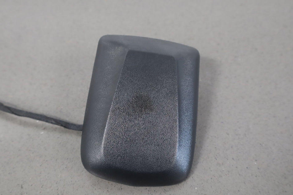 2013 Dodge Challenger- Antenna