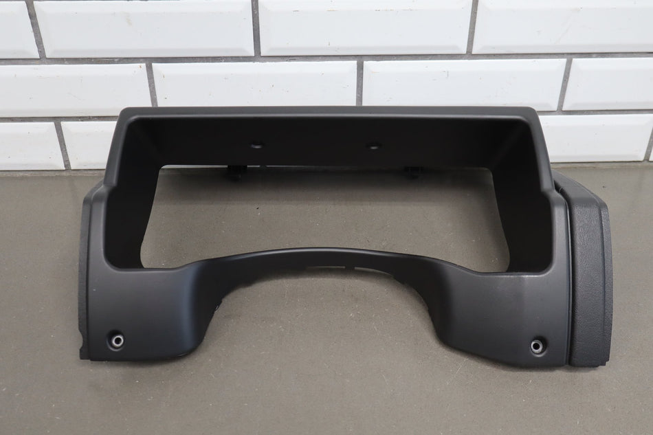 2003-2007 Hummer H2 - Speedometer Bezel 15199971