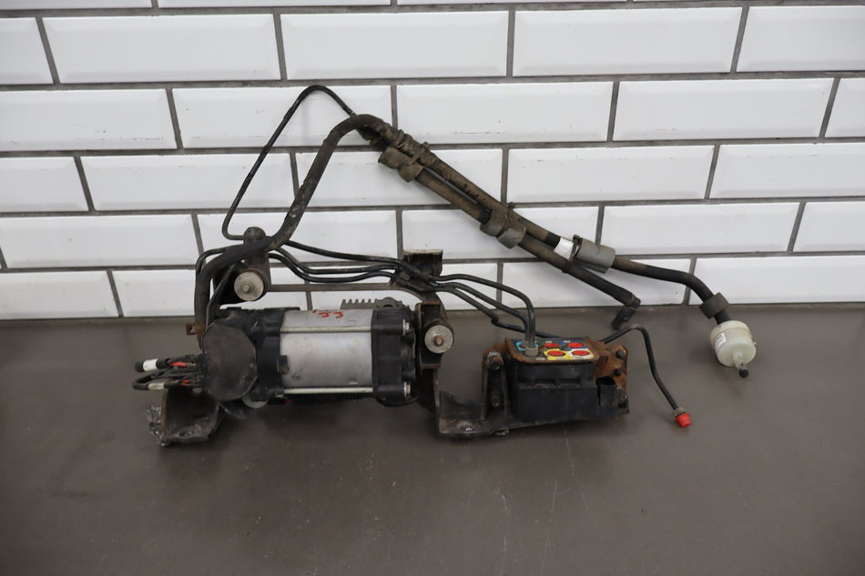 2013-2018 Ram 1500 Air Ride Compressor Valve Block Assy
