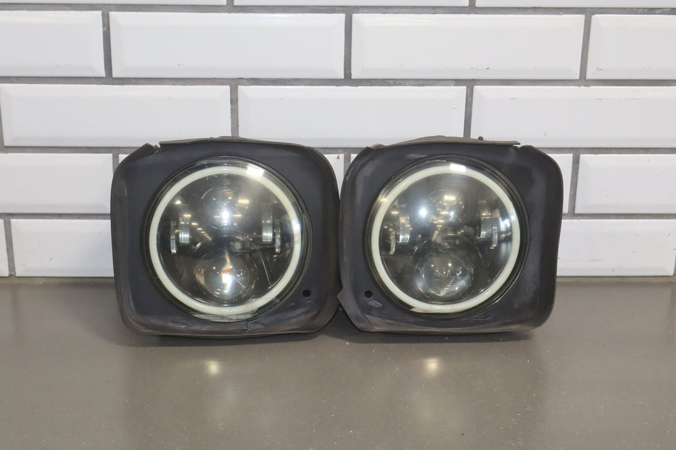 2003-2007 Hummer H2 Aftermarket LED Headlight Set