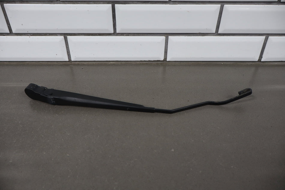 2003-2009 Hummer H2- Wiper Arm Pair