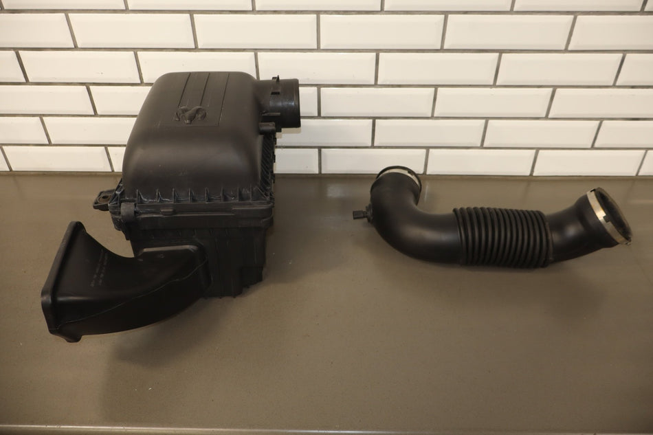 09-18 Ram 1500/ 19-24 Ram Classic 5.7L Hemi V8 Air Cleaner Intake Tube Air Box
