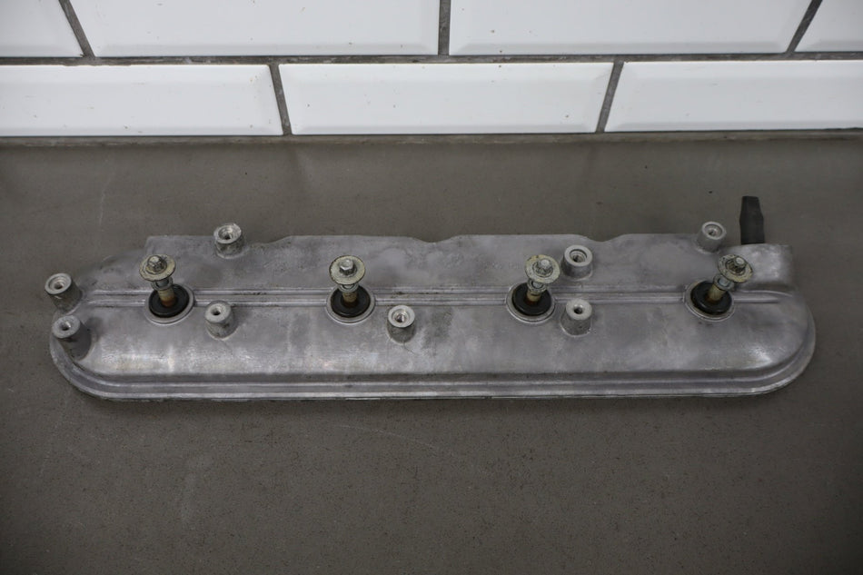 2005 Pontiac GTO Valve Cover 12568998 OEM