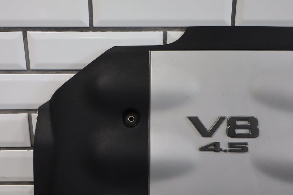 2002-2004 Infiniti M45 Engine Cover OEM
