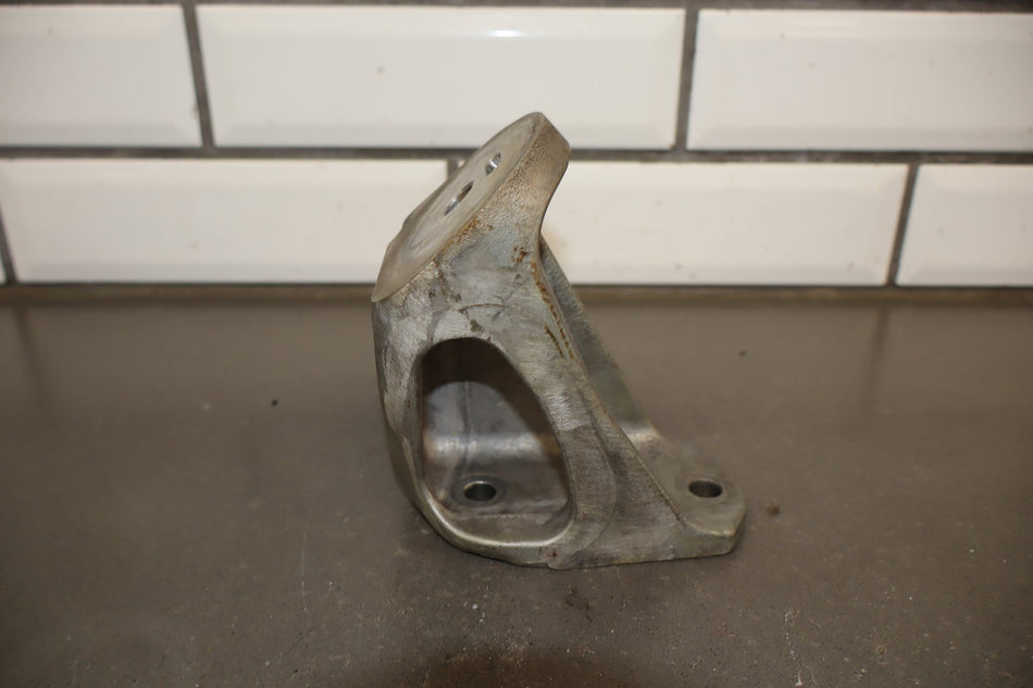 2005-2013 Chevrolet Corvette C6 LS2 LS3 LS7 - Engine Mount Brackets - Pair