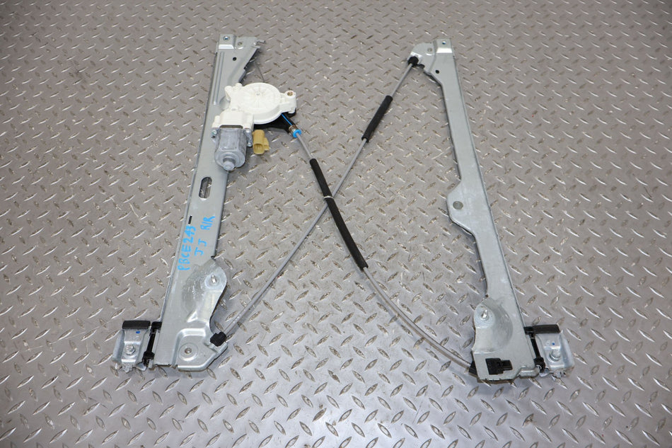 07-13 Chevy Avalanche Right Rear Window Regulator