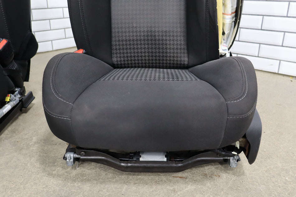 2019 Dodge Charger Scat Pack Pair Front Seats Black OEM Left/Right