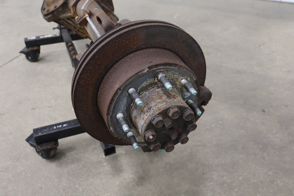 LOW MILES 01-07 Chevy GMC 2500HD 4.10 10.5" 14-Bolt Rear Axle Assembly 65K