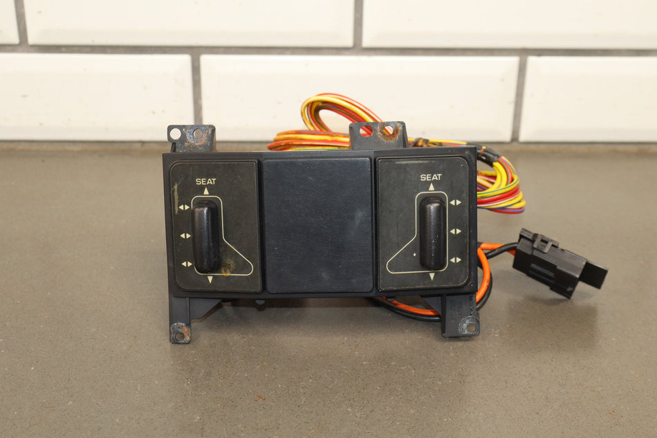 1994-1996 Chevrolet Corvette C4 - Power Seat Switches, Base Suspension