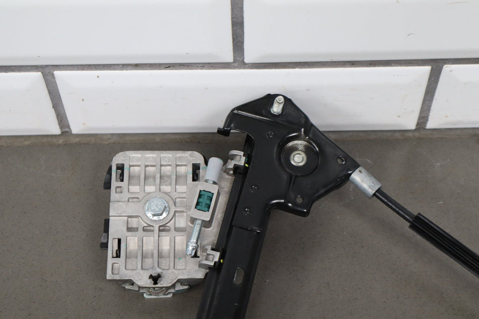2008-23 Dodge Challenger RH Window Regulator w/Motor OEM