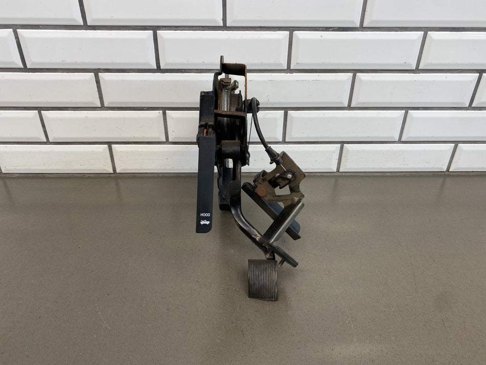99-07 Ford F250 F350 OEM Emergency Parking Brake Pedal Lever Assembly