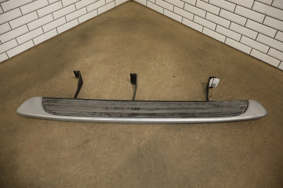 2003-2006 Chevrolet SSR Right Running Board OEM