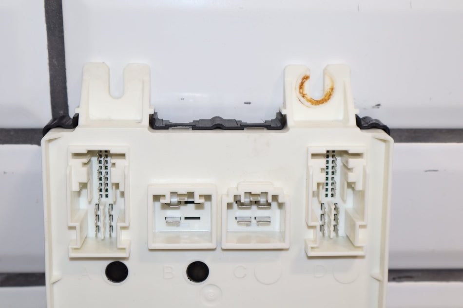 19 Dodge Charger Body Control Module BCM 68396563AC OEM Scat Pack