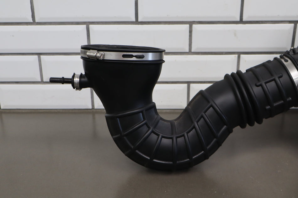 2005-2006 Ford Mustang Air Cleaner 9R3Z9600A OEM