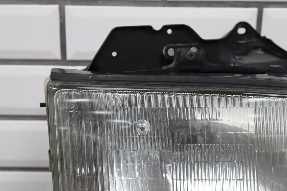 1998-2002 Isuzu Trooper Right Headlamp OEM