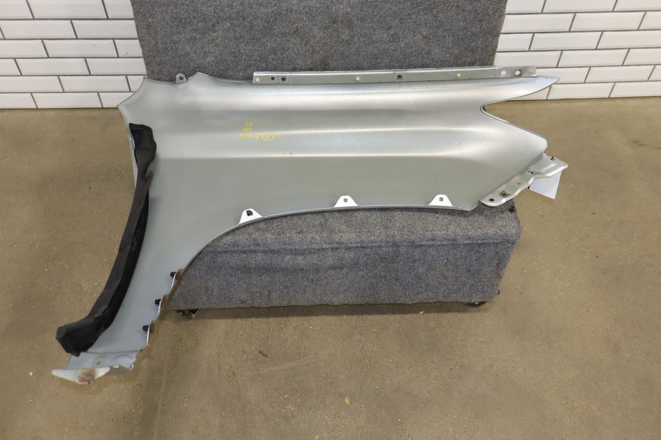 2012 Lexus GX460 Left Fender