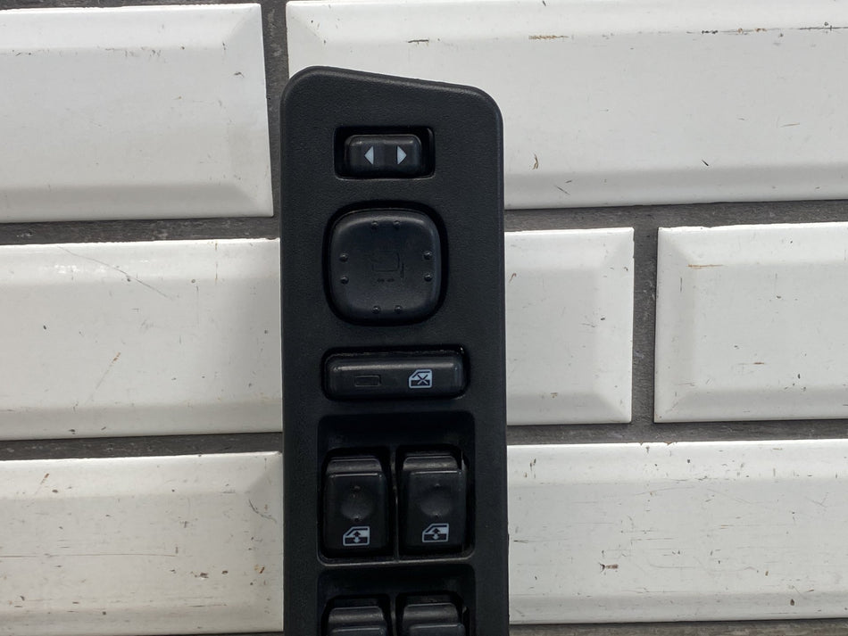2003-2007 Hummer H2 Driver Left LH Master Window Switch W/ Bezel 15103769