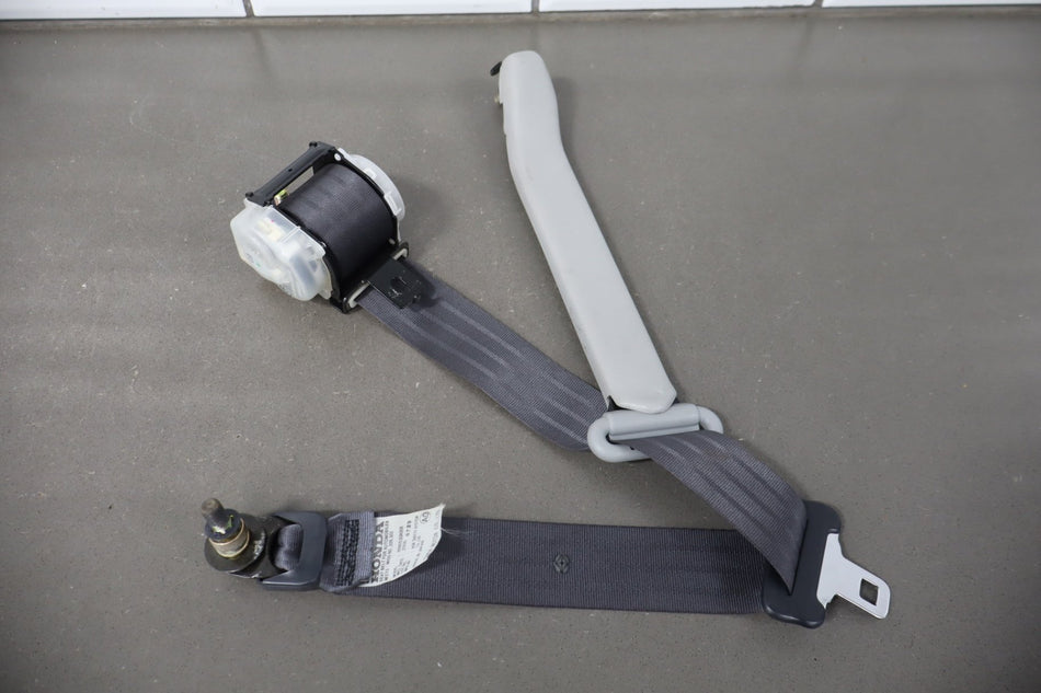 1997-2001 Honda CR-V Right Rear Seat belt Dark Gray DG