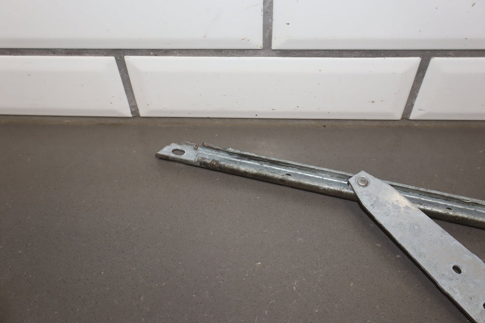 2012 Toyota Sienna Left Front Door Window Regulator OEM