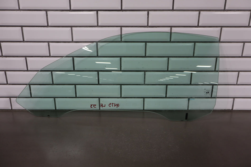 1997-2004 Chevrolet Corvette Left Front Door Window 10403190 OEM