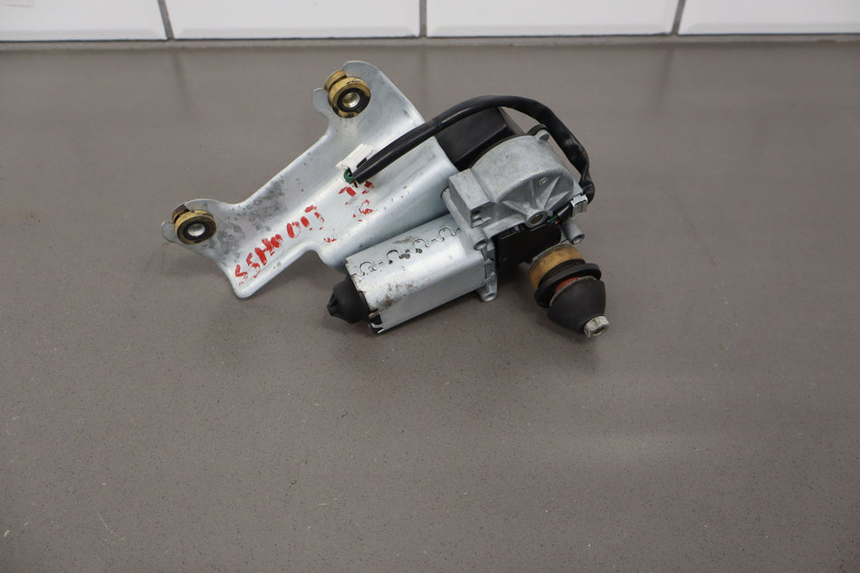 2005 Hummer H2- Rear Wiper Motor