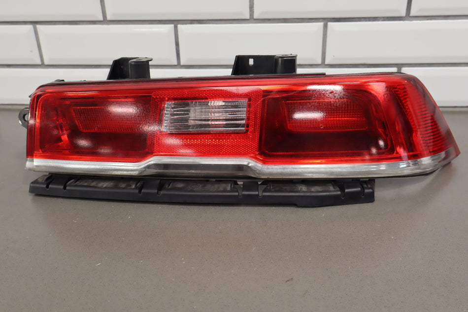 2014 Chevrolet Camaro- Right Tail Light