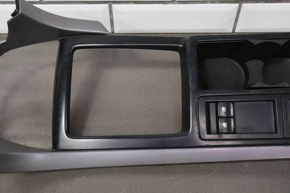 2004-2006 Pontiac GTO- Centre Console Shifter Bezel