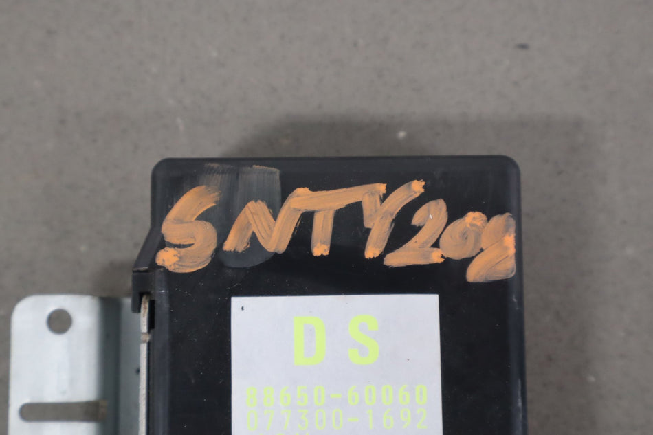 1992 Toyota Land Cruiser- Chassis Control Module