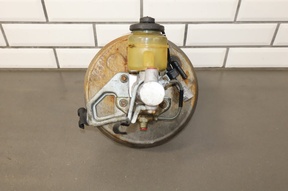 1993-1997 Toyota Land Cruiser Lexus LX450 Brake Booster 4461060792