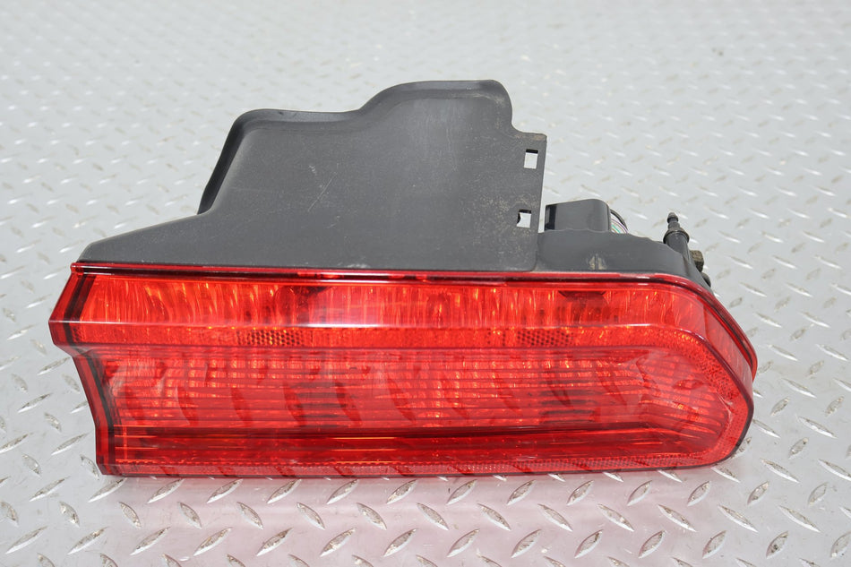 08-14 Dodge Challenger Right Tail Light