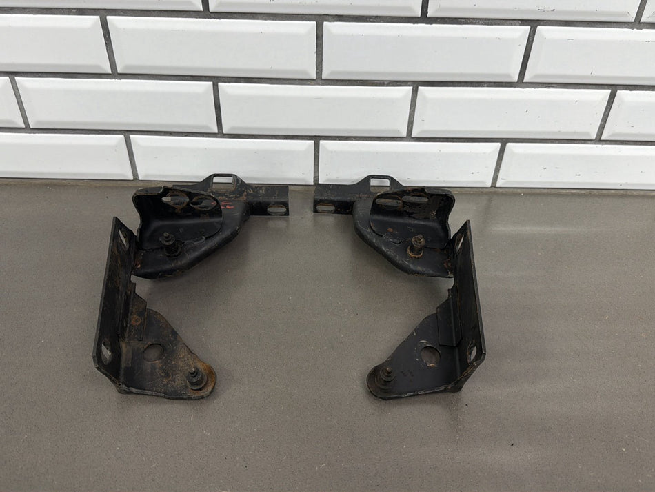 1989 Chevrolet Corvette Bonnet Hinge/Strut OEM