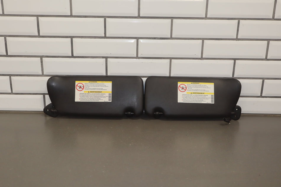 2003-2006 Chevrolet SSR Sun Visor Pair Left/Right Ebony 192
