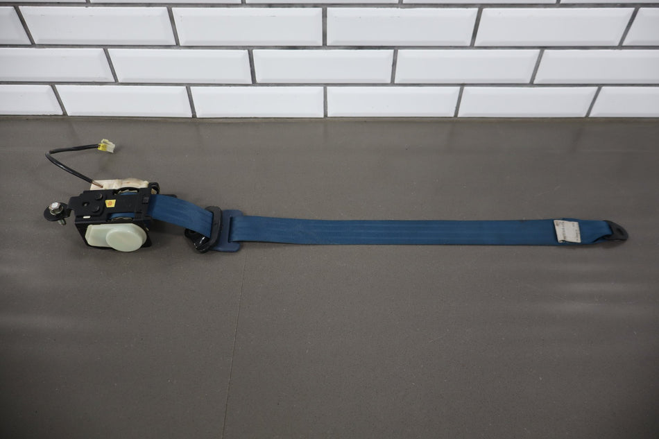 1984 Nissan 300ZX 2+2 Right Front Seat Belt Blue