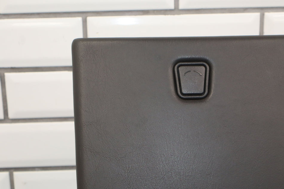 2006 Cadillac XLR- Glove Box