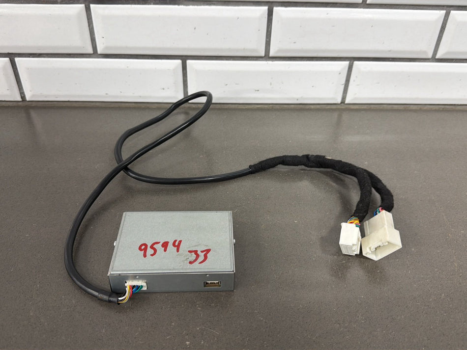 2004 Lexus LS430 F30- Bluetooth Module PN: SL3B