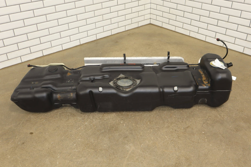 2011-2013 GMC Yukon Fuel Tank 20984565 OEM