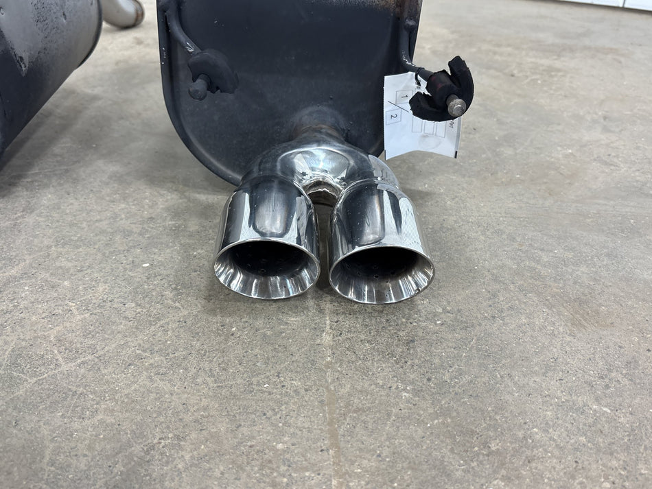 05-07 Chevy Corvette C6 LS2 Exhaust Mufflers Pair OEM 20,729 Miles