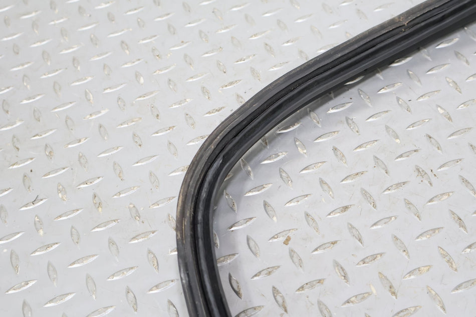00-06 Honda S2000 AP1 & AP2 Trunk/Deck Lid WEATHER STRIPPING Gasket Seal