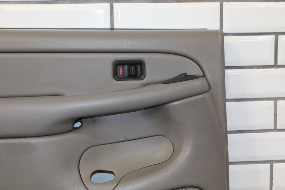 2006 Chevrolet Silverado 2500 Left Rear Door Panel Medium Gray 922