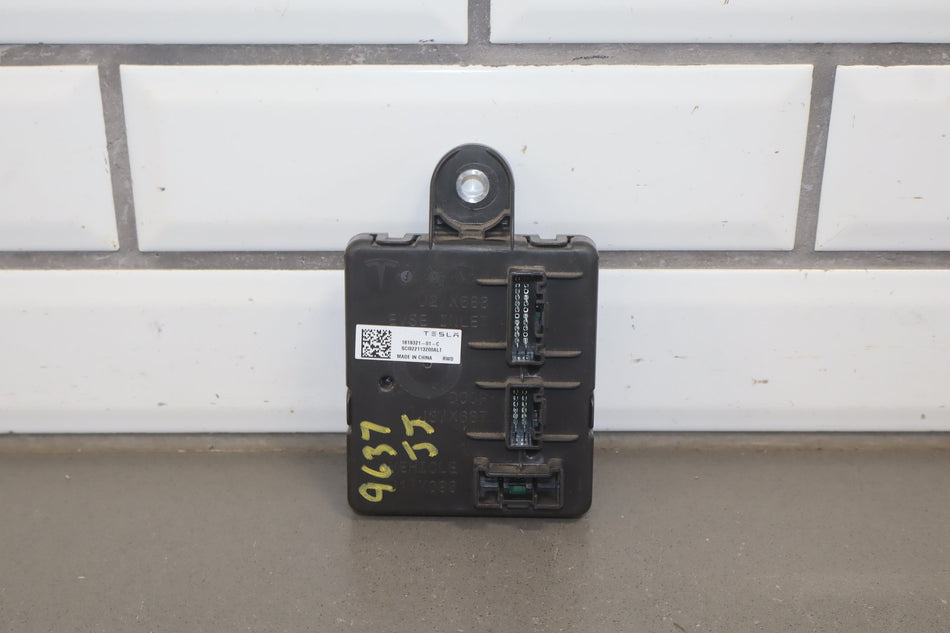 OEM 2021-2025 Tesla Model X Gen 4 Charging Port Control Module Unit 1619321-01-C