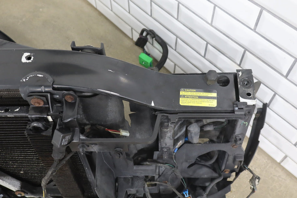 2003 GMC Yukon GMT800 gmt800- Radiator Core Support
