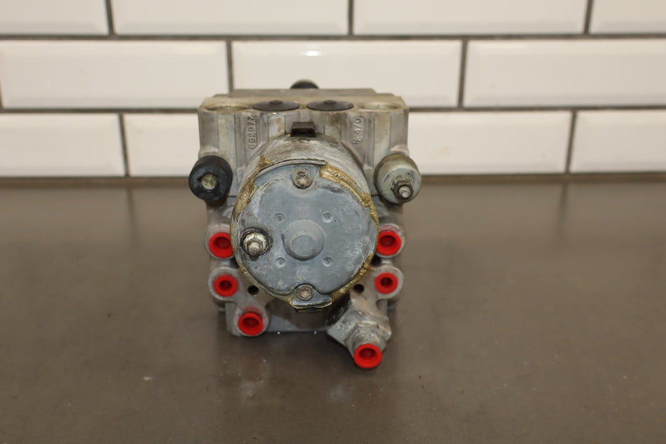 1999-2000 Chevrolet Corvette ABS Brake Unit 09376711 OEM