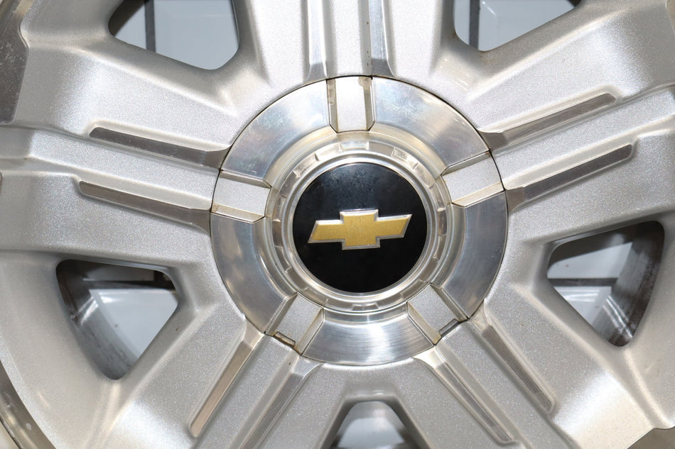 2008-2014 Chevrolet Tahoe Suburban Z71 18" Alloy Wheel 09598055 OEM