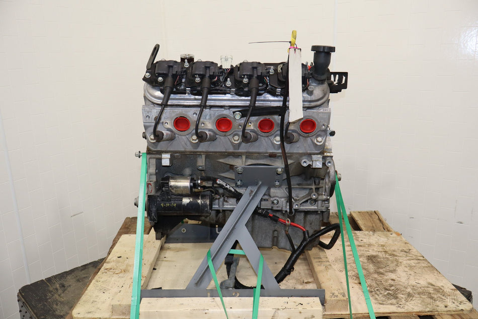 01-04 Chevrolet Corvette C5, 2004 GTO 5.7L LS1 Engine Long Block W/ Oil Pan