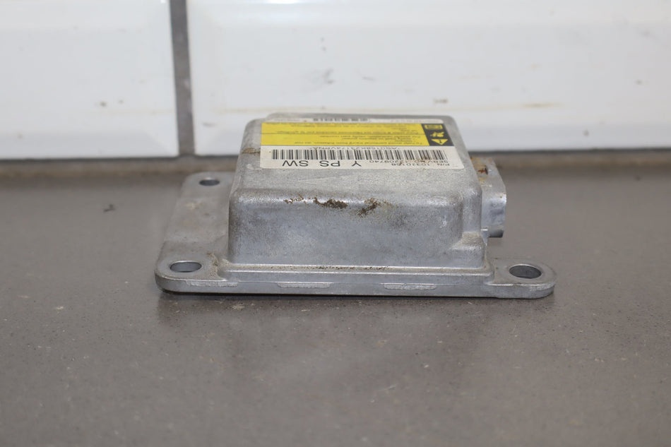 2000-2004 Chevrolet Corvette C5 Airbag Module 19244545