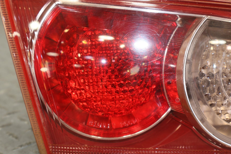 08-15 Mitsubishi Lancer Left Inner Tail Light