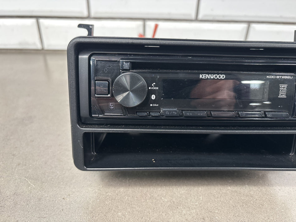Kenwood Bluetooth CD USB Receiver Pocket Kit 00-05 Toyota MR2 Spyder