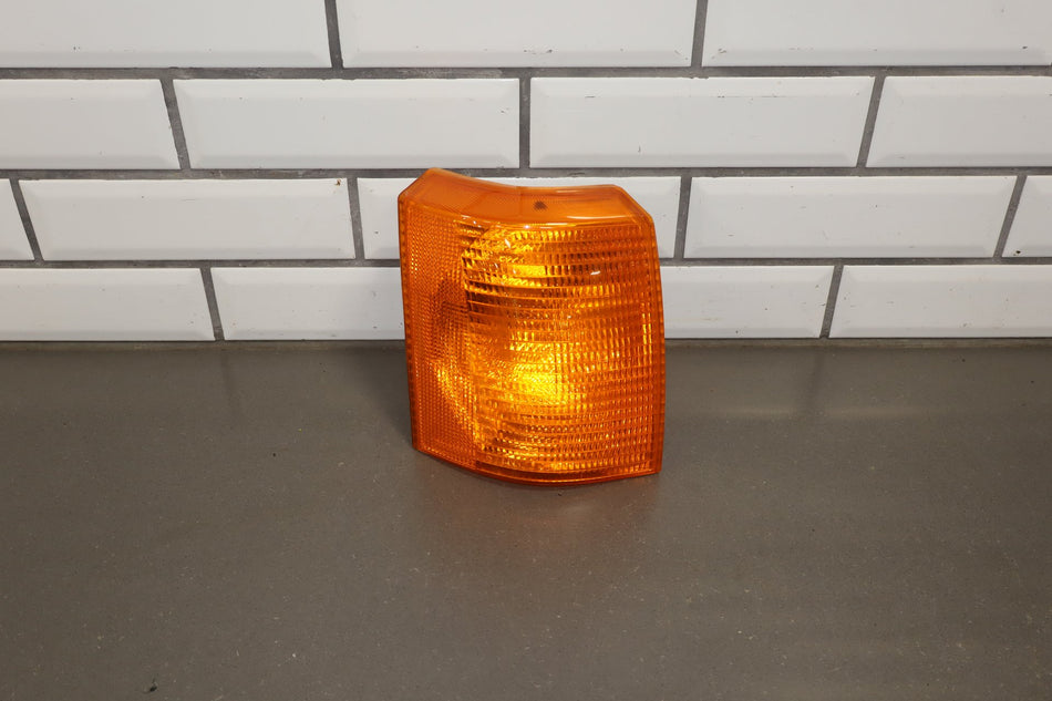 1994-2002 Land Rover Range Rover Right Front Lamp OEM
