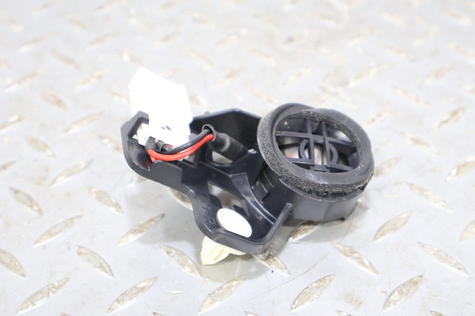 10-13 Lexus GX460 Right Mark Levinson Tweeter